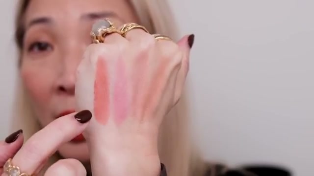 Soft Focus Blurring Blush