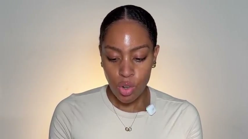 @tiffanylumpkintv reviewing Sephora Collection Retractable Brow Pencil at 01:55 in a YouTube Shorts video