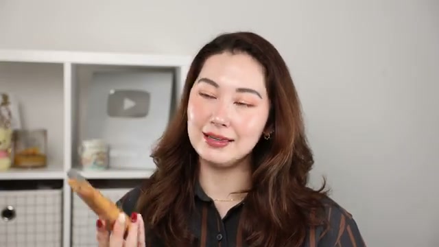 @tinatanakaharris reviewing Country & Stream Honey & Hotcake Hand Cream at 21:40 in a YouTube Shorts video