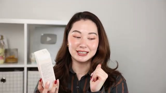 @tinatanakaharris reviewing FANCL Softening Milk Wash at 06:47 in a YouTube Shorts video