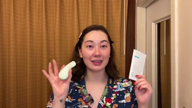 @tinatanakaharris reviewing ilso Natural Mild Clear Nose Patch at 16:18 in a YouTube Shorts video