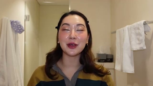 tinatanakaharris mentioning Purscell 24/7 Colostrum Pore Defense Ampoule at 34:23 in their YouTube video