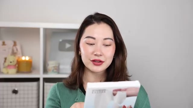 tinatanakaharris mentioning SUNGBOON EDITOR Deep Collagen Hyalu-B5 Hydrating Mask at 06:35 in their YouTube video