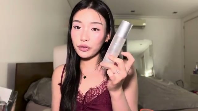 Weightless Touch Foundation