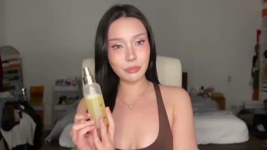 White Truffle First Spray Serum