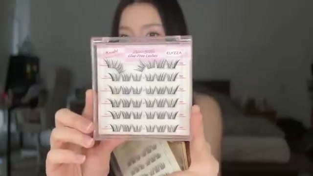 @tonisia reviewing Elyzza Cluster Lashes at 08:02 in a YouTube Shorts video