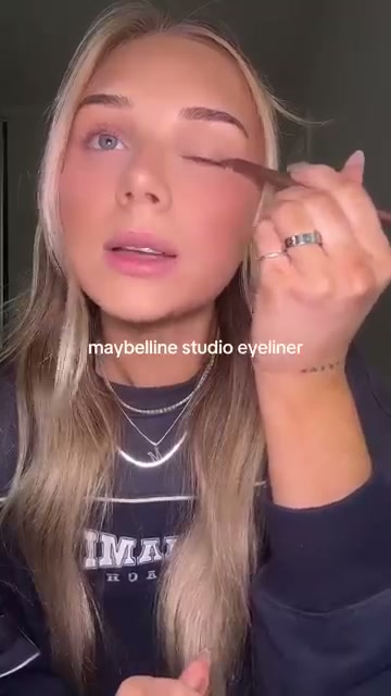 Fine as Fleck Glitter Eyeshadow