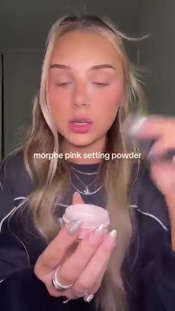 @vanilla_swirlxx reviewing Physicians Formula Murumuru Butter Bronzer at 00:30 in a YouTube Shorts video