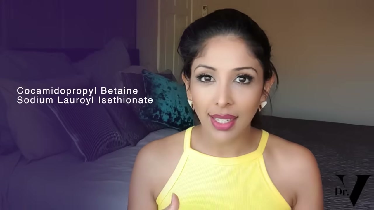@vanitarattan reviewing COSRX Low pH Good Morning Gel Cleanser at 29:05 in a YouTube Shorts video