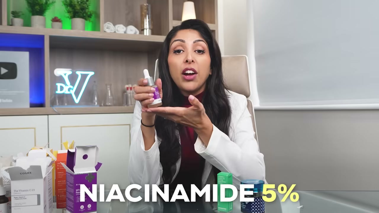 @vanitarattan reviewing Dermaco Vitamin C Serum at 21:47 in a YouTube Shorts video