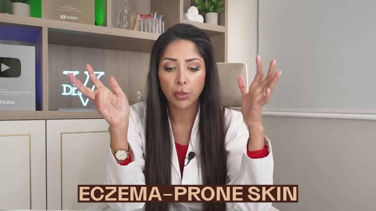 @vanitarattan reviewing First Aid Beauty Vitamin C Serum at 31:20 in a YouTube Shorts video
