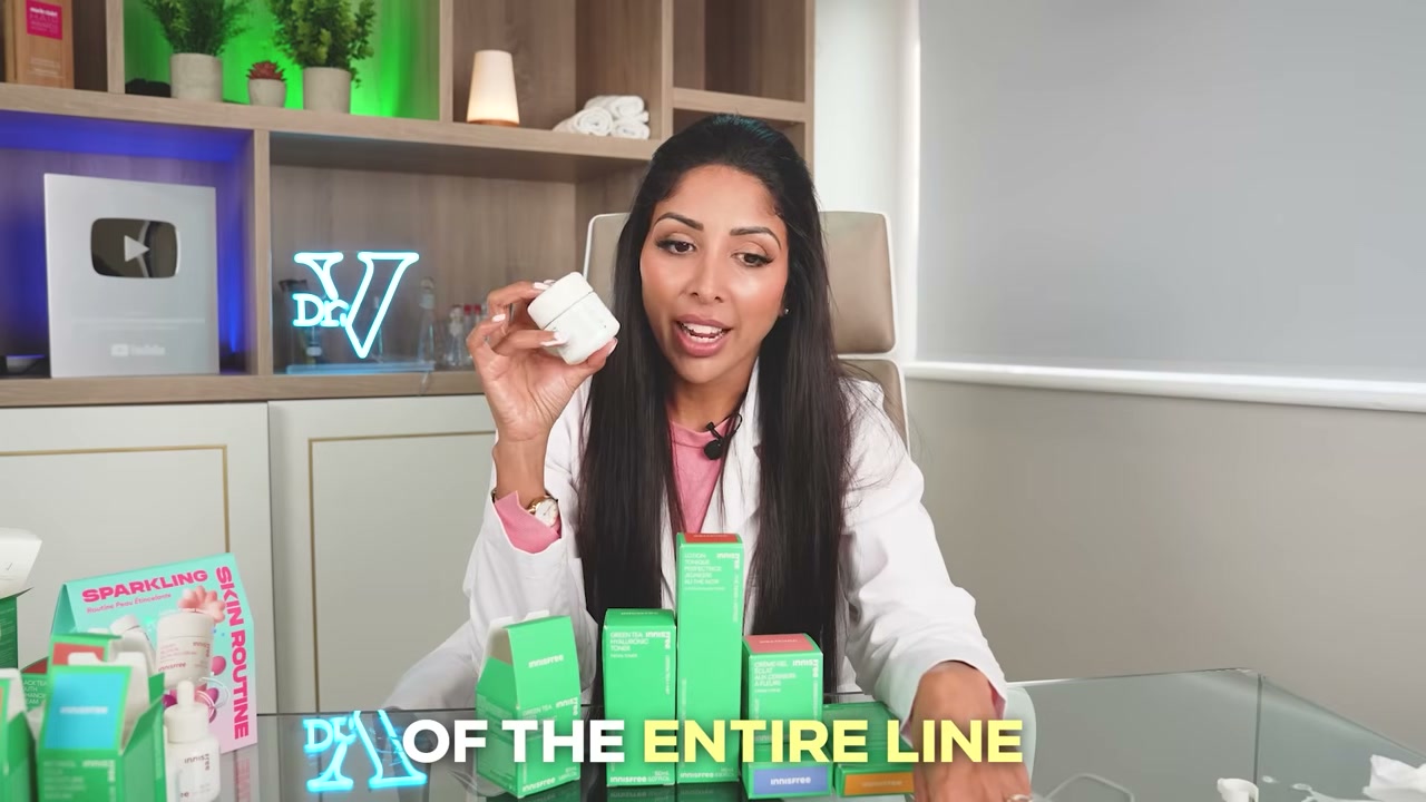 @vanitarattan reviewing innisfree Green Tea Seed Cream at 18:16 in a YouTube Shorts video