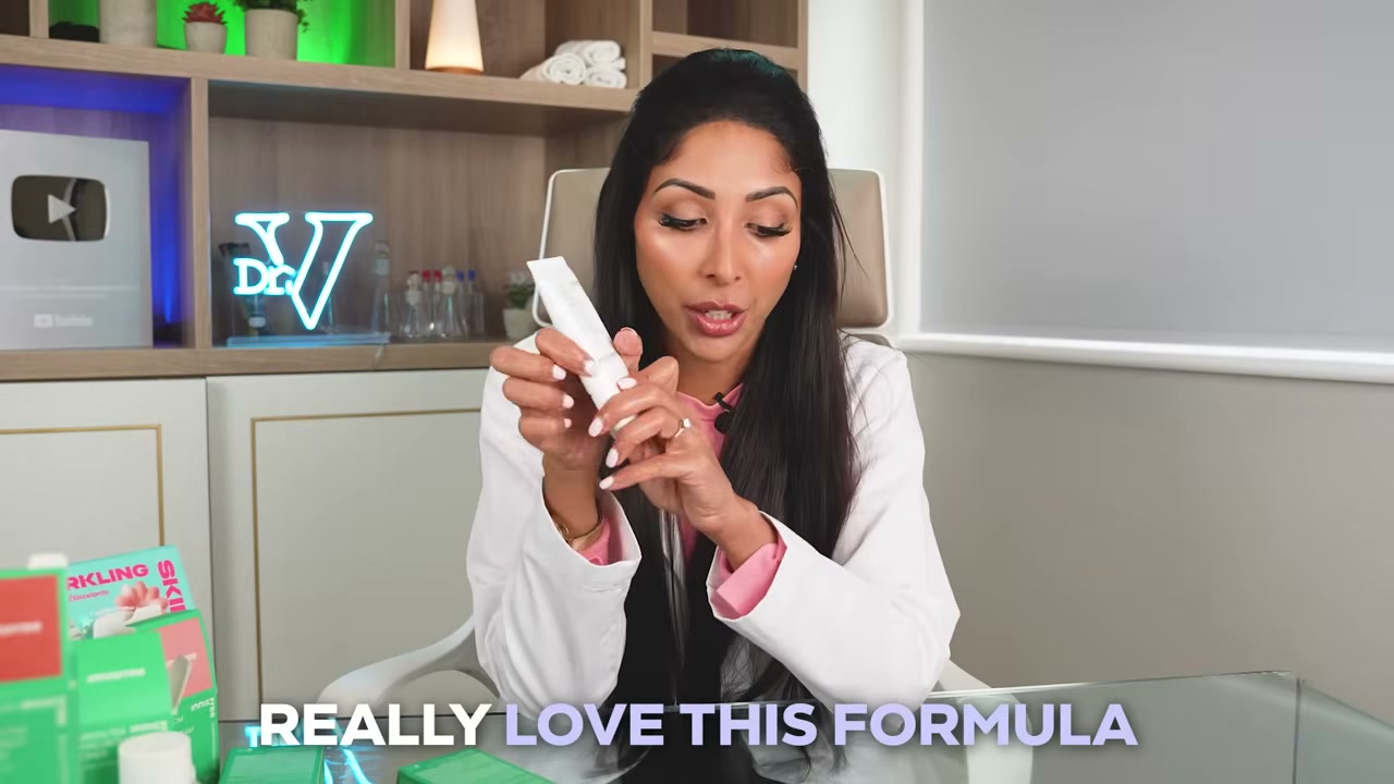 @vanitarattan reviewing innisfree Mineral Sunscreen SPF 50 at 31:53 in a YouTube Shorts video
