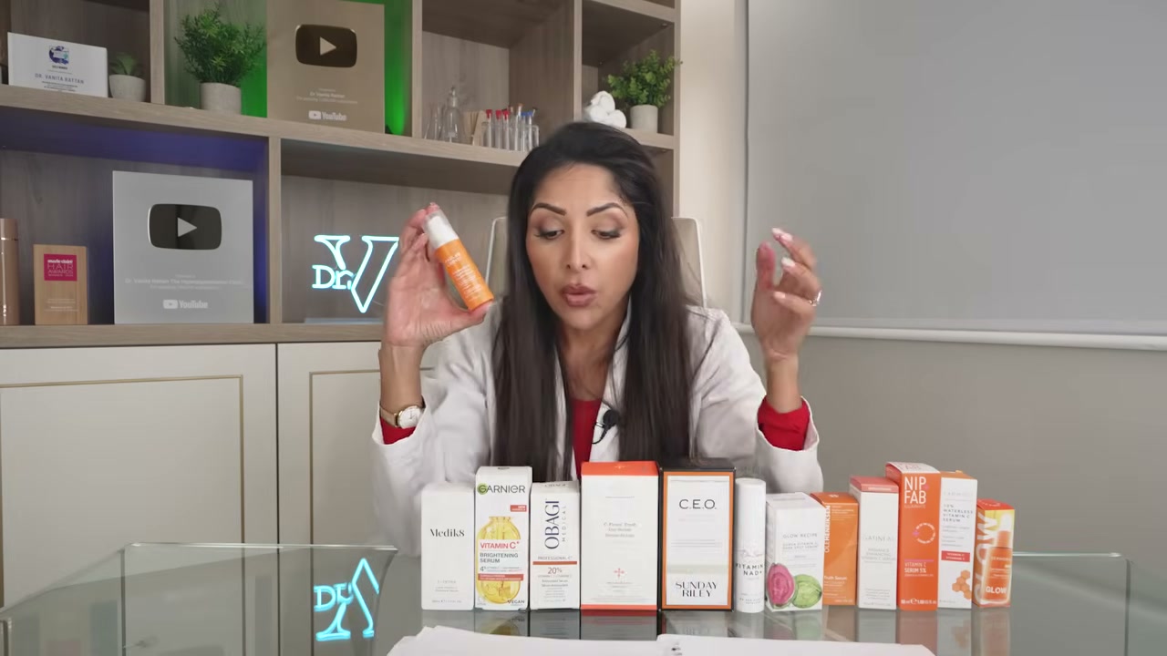 @vanitarattan reviewing Paula's Choice 25% Vitamin C + Glutathione Clinical Serum at 14:59 in a YouTube Shorts video