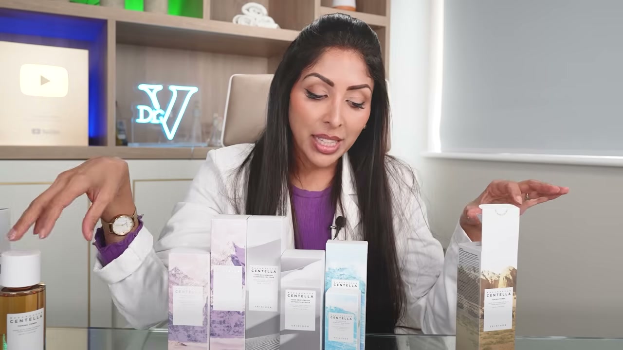 @vanitarattan reviewing SKIN1004 Centella Toning Toner at 09:00 in a YouTube Shorts video