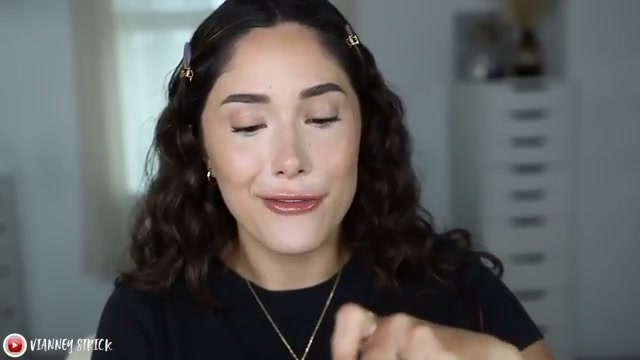Soft Glam Satin Concealer