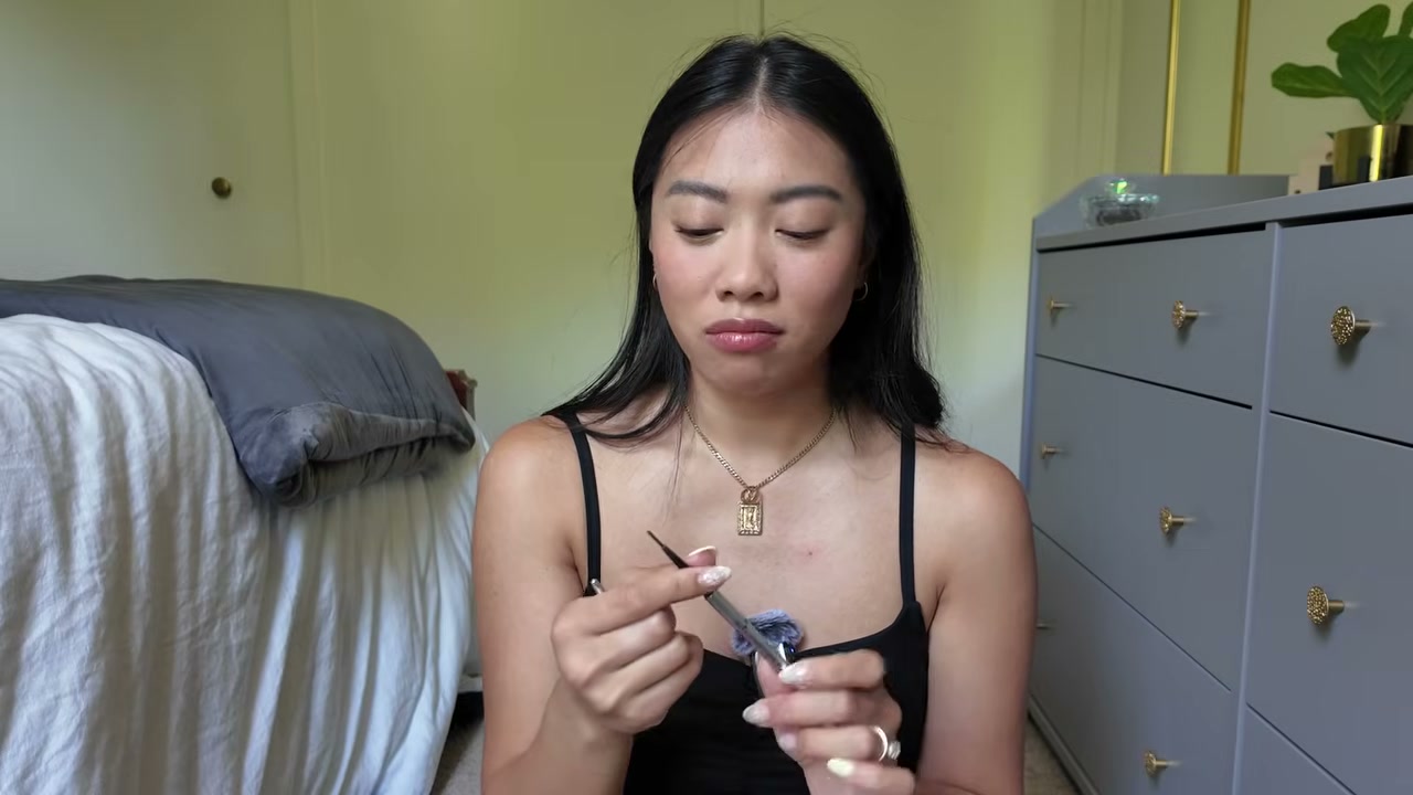 @vivnguyenbeauty reviewing Benefit Cosmetics Precisely, My Brow Detailer Waterproof Eyebrow Pencil at 02:35 in a YouTube Shorts video