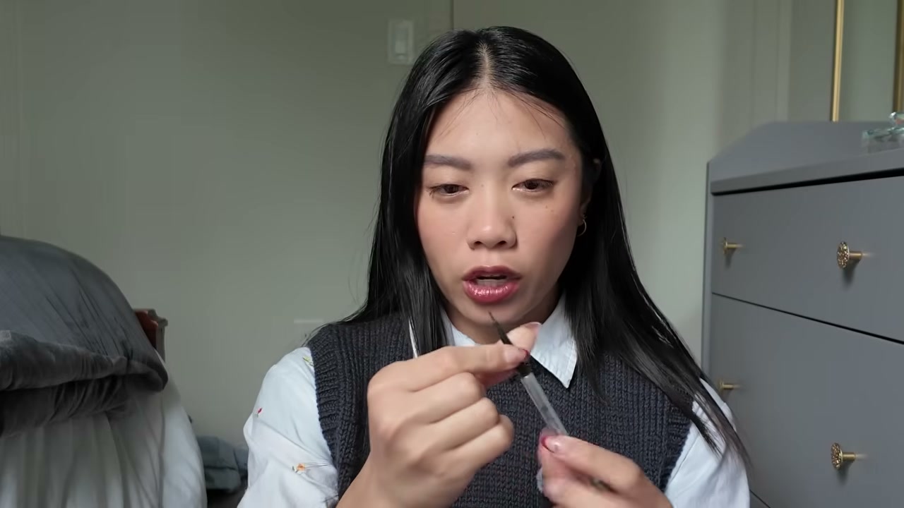 @vivnguyenbeauty reviewing Benefit Cosmetics Precisely, My Brow Detailer Waterproof Eyebrow Pencil at 01:08 in a YouTube Shorts video