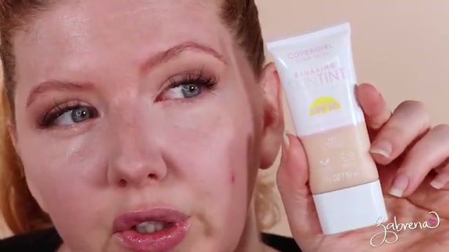 Clean Fresh Blurring Skin Tint